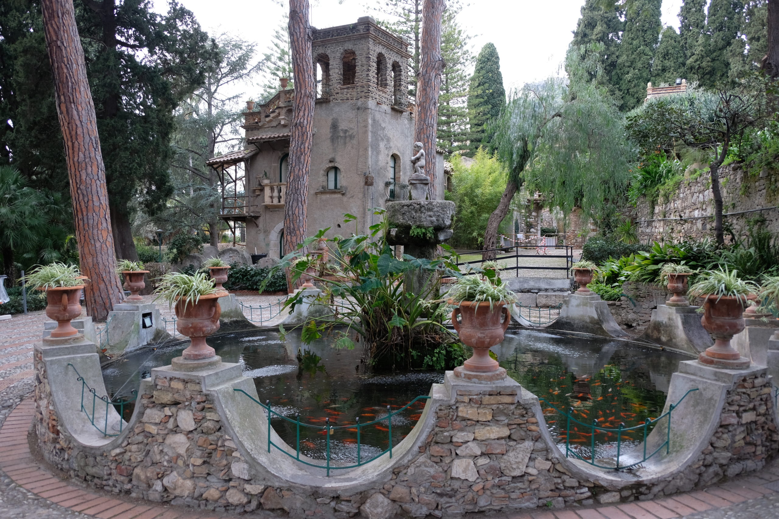 gardens in southern italy