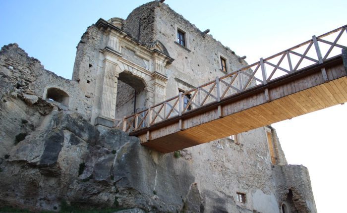 The ancient remains of a castle in Fiumefreddo Bruzio, Italy. Photo: Giovanna Figliuolo