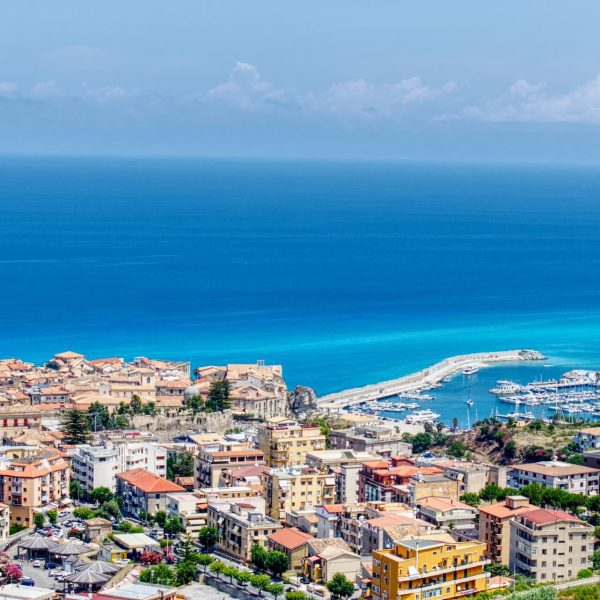Colorful coastal houses and the bright blue Tyrrhenian sea in Tropea, Calabria. Photo: Nemanja Peric